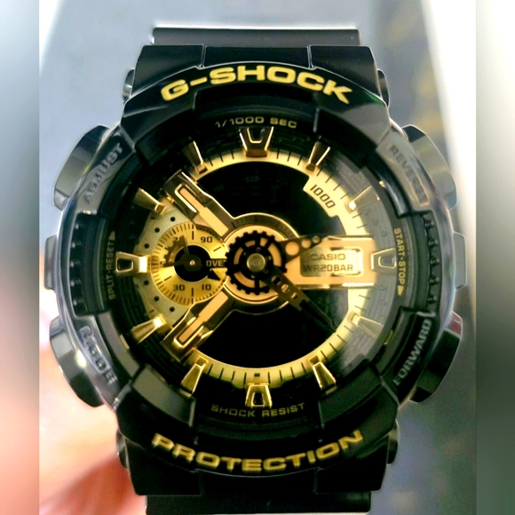 Men's Casio G-Shock Classic Resin Strap Watch with Black and Gold-Tone Dial - Picture 1 of 5